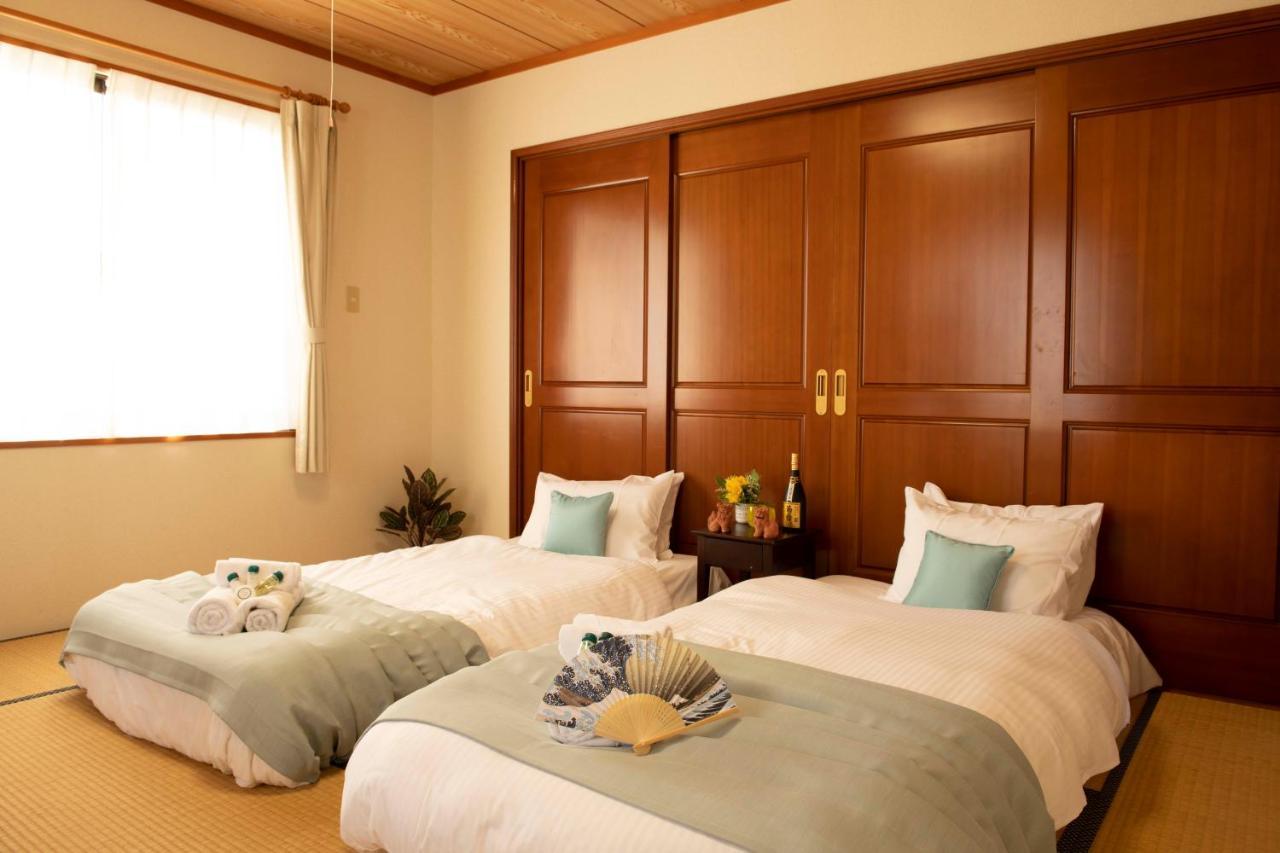 Miyakojima White House Villa *